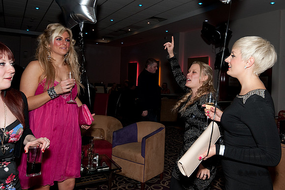 120101_0318