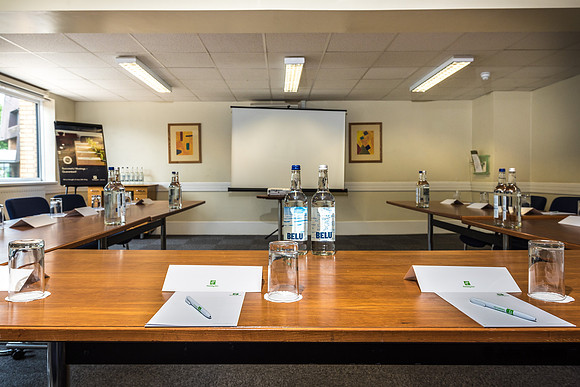 13Meet Rooms HI Lancs