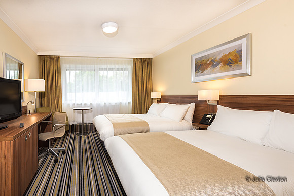 4 Bedrooms and Bathrooms HI Lancs