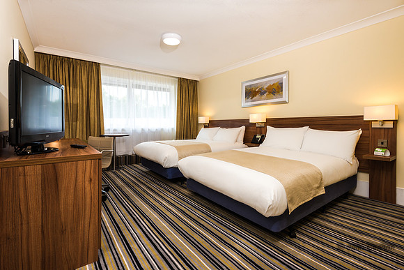 1 Bedrooms and Bathrooms HI Lancs