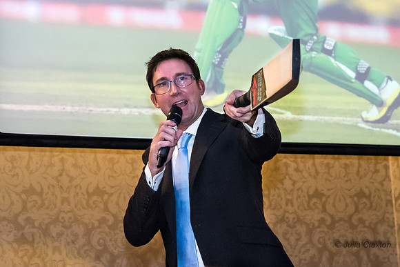 140-20151126-8191