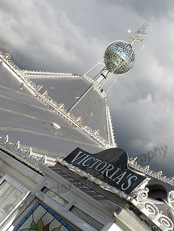 25 Brighton Pier, Icons and Graphics