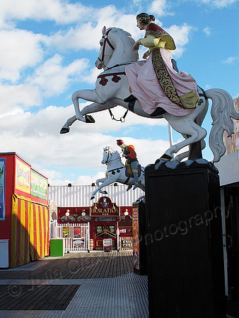 29 Brighton Pier, Icons and Graphics