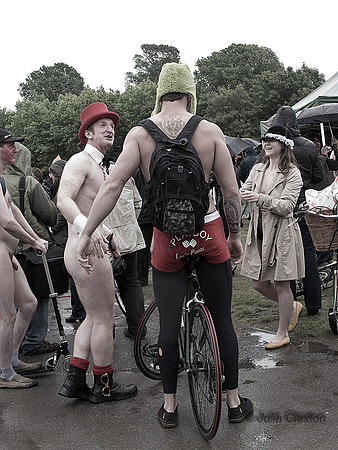 20110612_1700